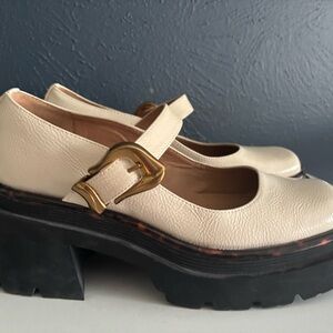 Whimsy Goth Chunky Mary Jane Shoes Cream Platform Buckle Size 11 Circus NY